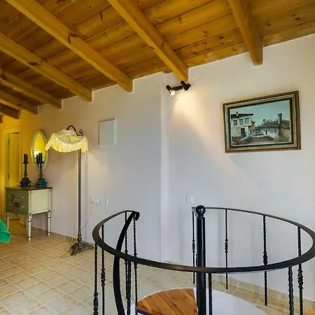Villa Palazzo Reale *