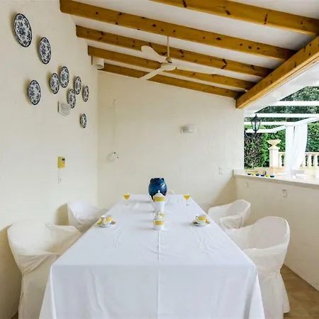 Palazzo Reale Villa Chersonissos