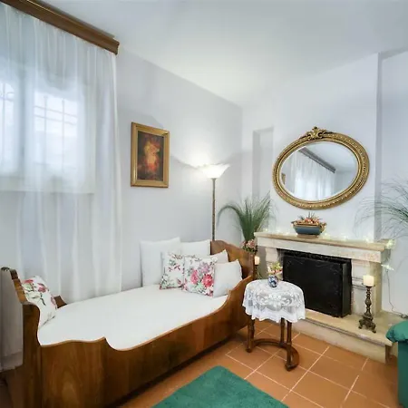 Palazzo Reale Villa *